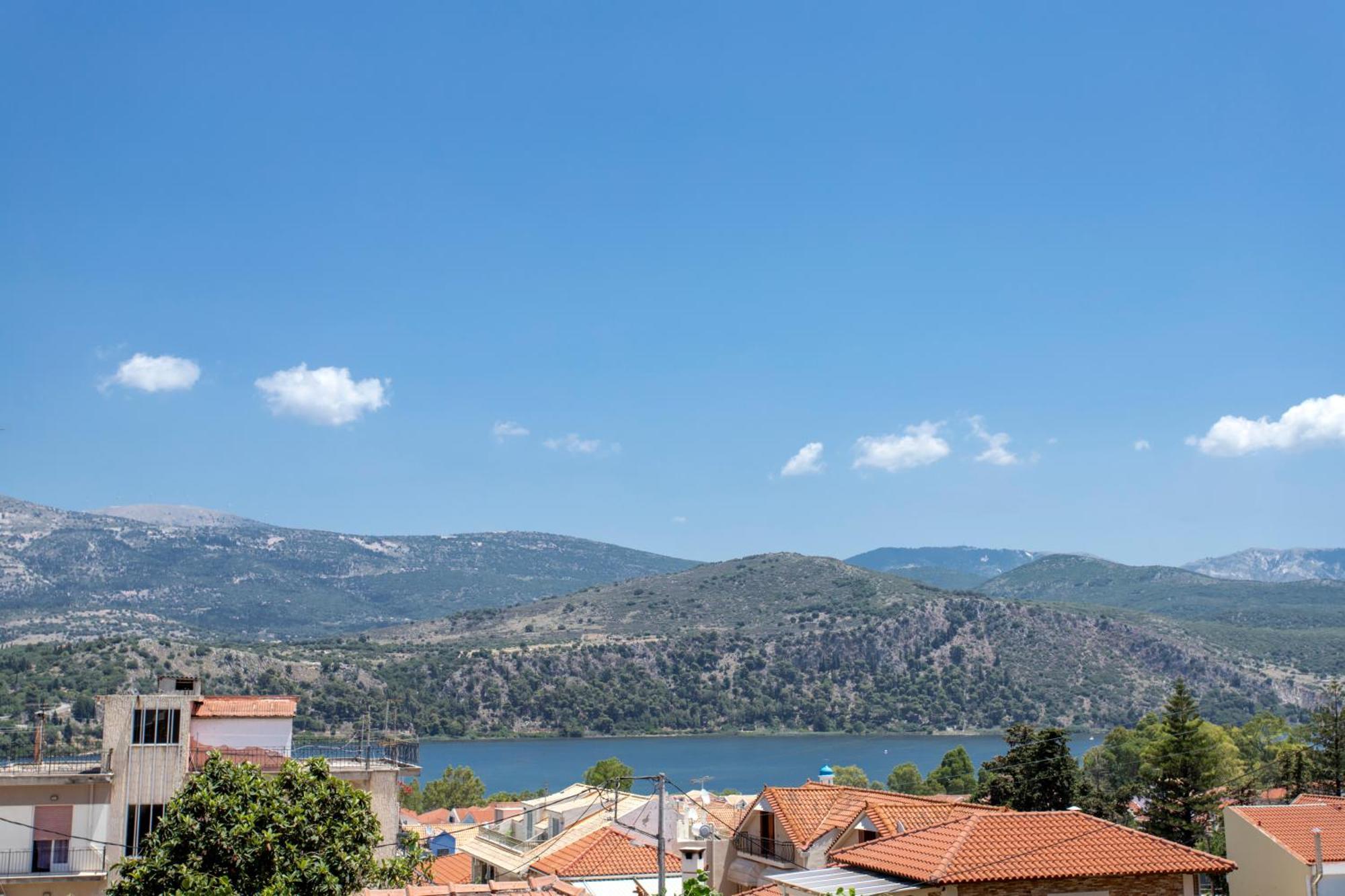 Dina Apartments Argostoli Eksteriør bilde