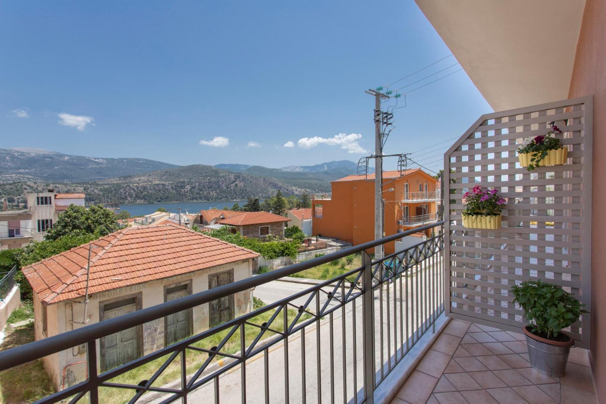 Dina Apartments Argostoli Eksteriør bilde